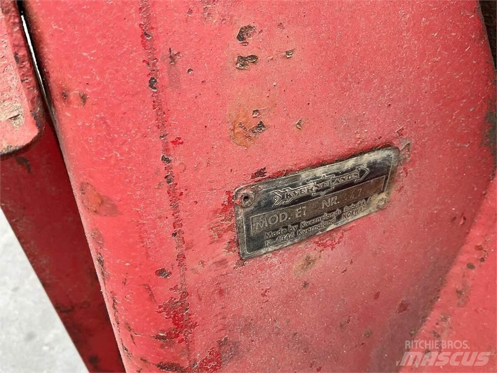 Kverneland E-14 Standartiniai plūgai