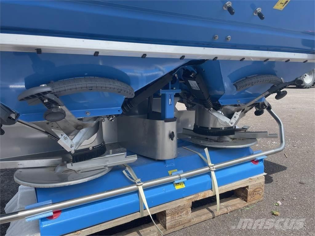 Lemken Spica 8/900 Kita tręšimo technika