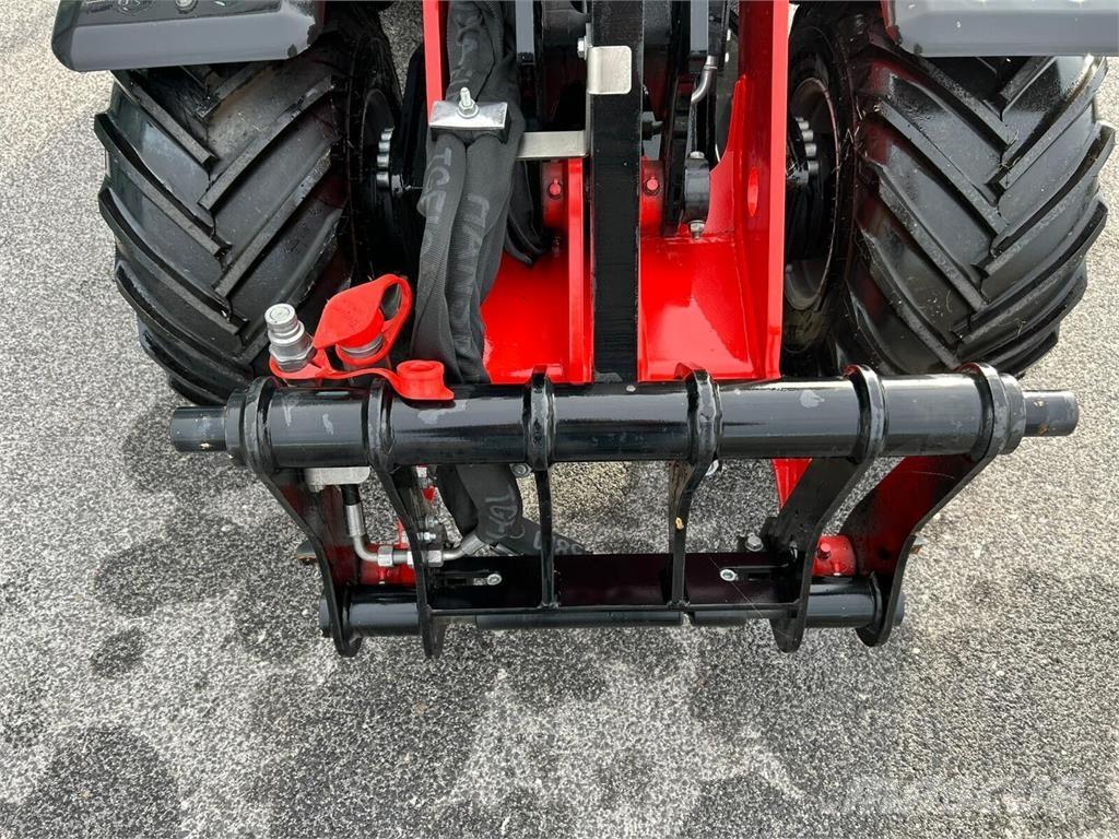 Manitou MLA2-25 Frontaliniai krautuvai ir ekskavatoriai