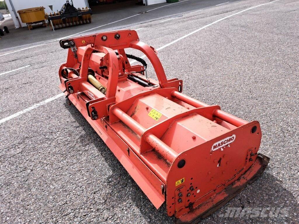 Maschio BISONTE 300 Ganyklų šienapjovės / rėžtuvės