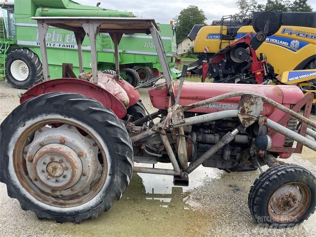 Massey Ferguson 65 Traktoriai