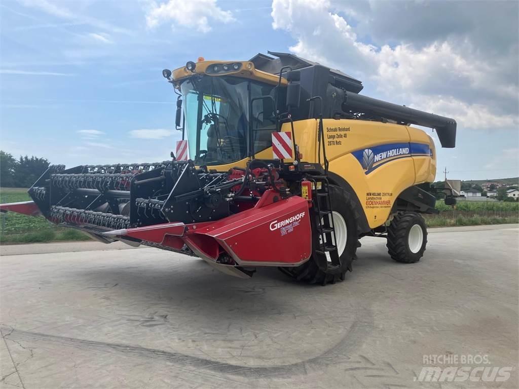 New Holland CX5080 Derliaus nuėmimo kombainai
