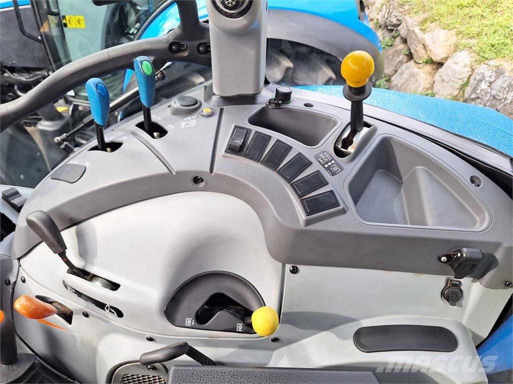 New Holland T 5.85 Traktoriai