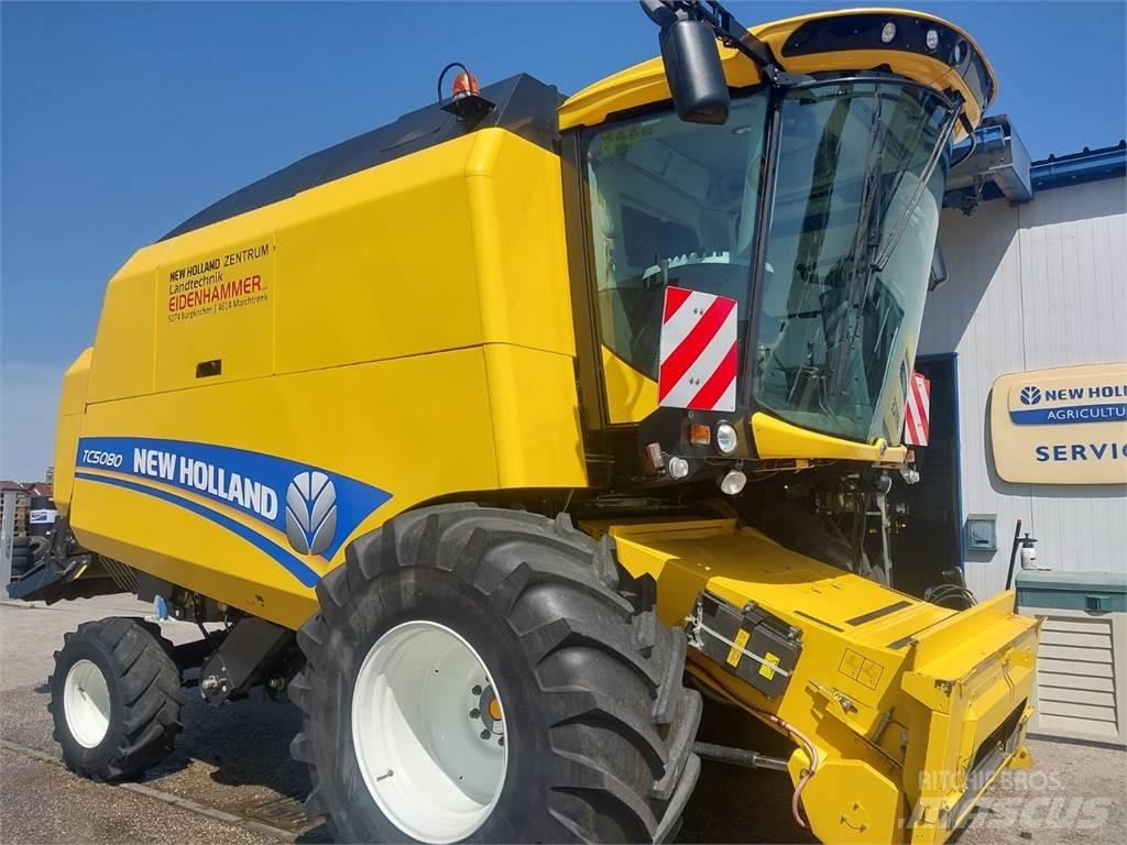 New Holland TC5070 Derliaus nuėmimo kombainai