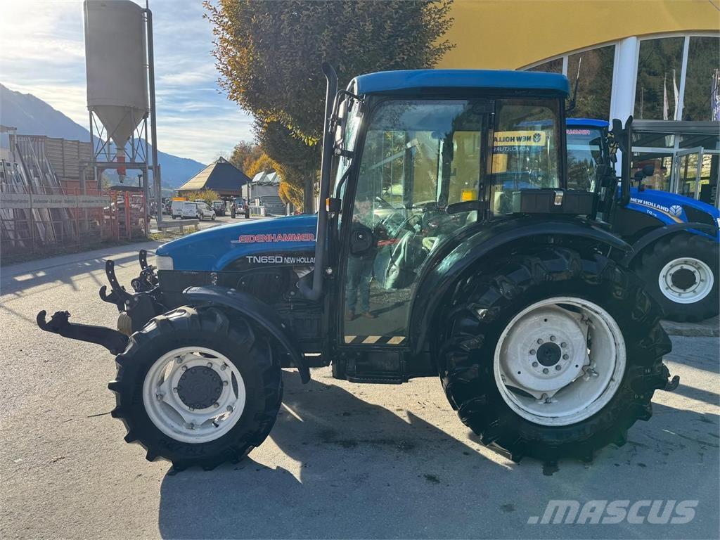 New Holland TN65DA Traktoriai