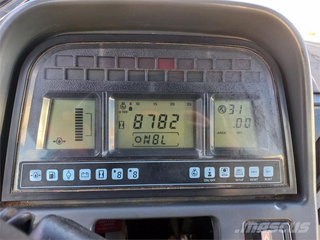 New Holland TS90 Traktoriai