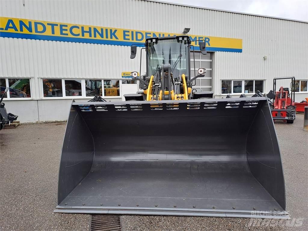 New Holland W 170 D Naudoti ratiniai krautuvai