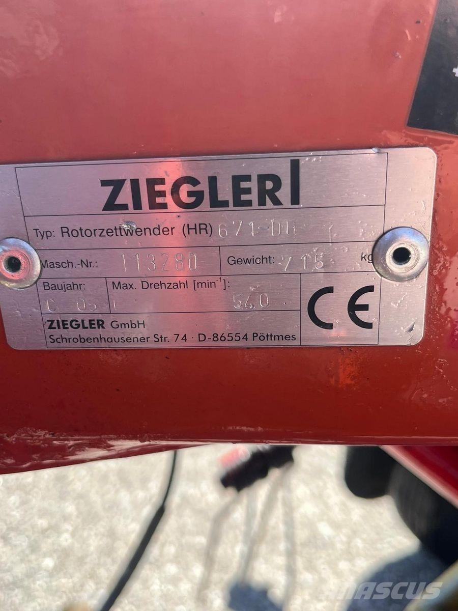 Niemeyer HR 6.71 DH Šieno grėbliai ir vartytuvai