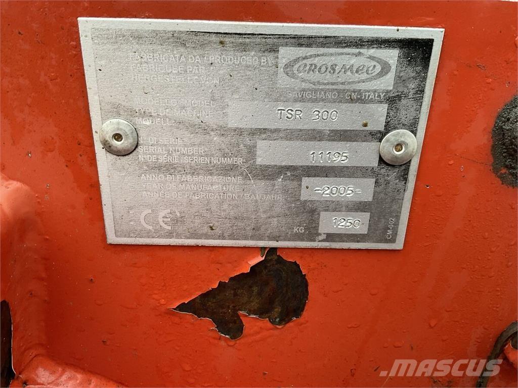 Omarv TSR 300 Ganyklų šienapjovės / rėžtuvės