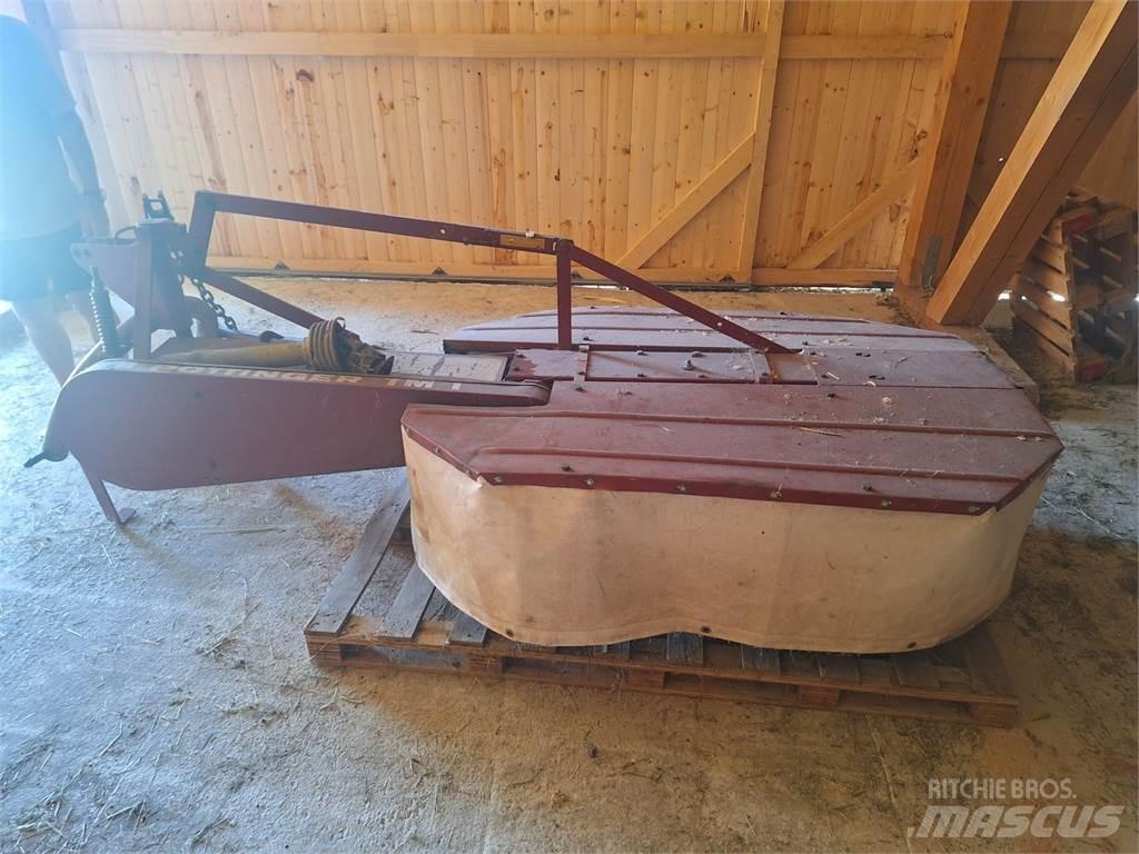 Pöttinger TM 145 Šienapjovės