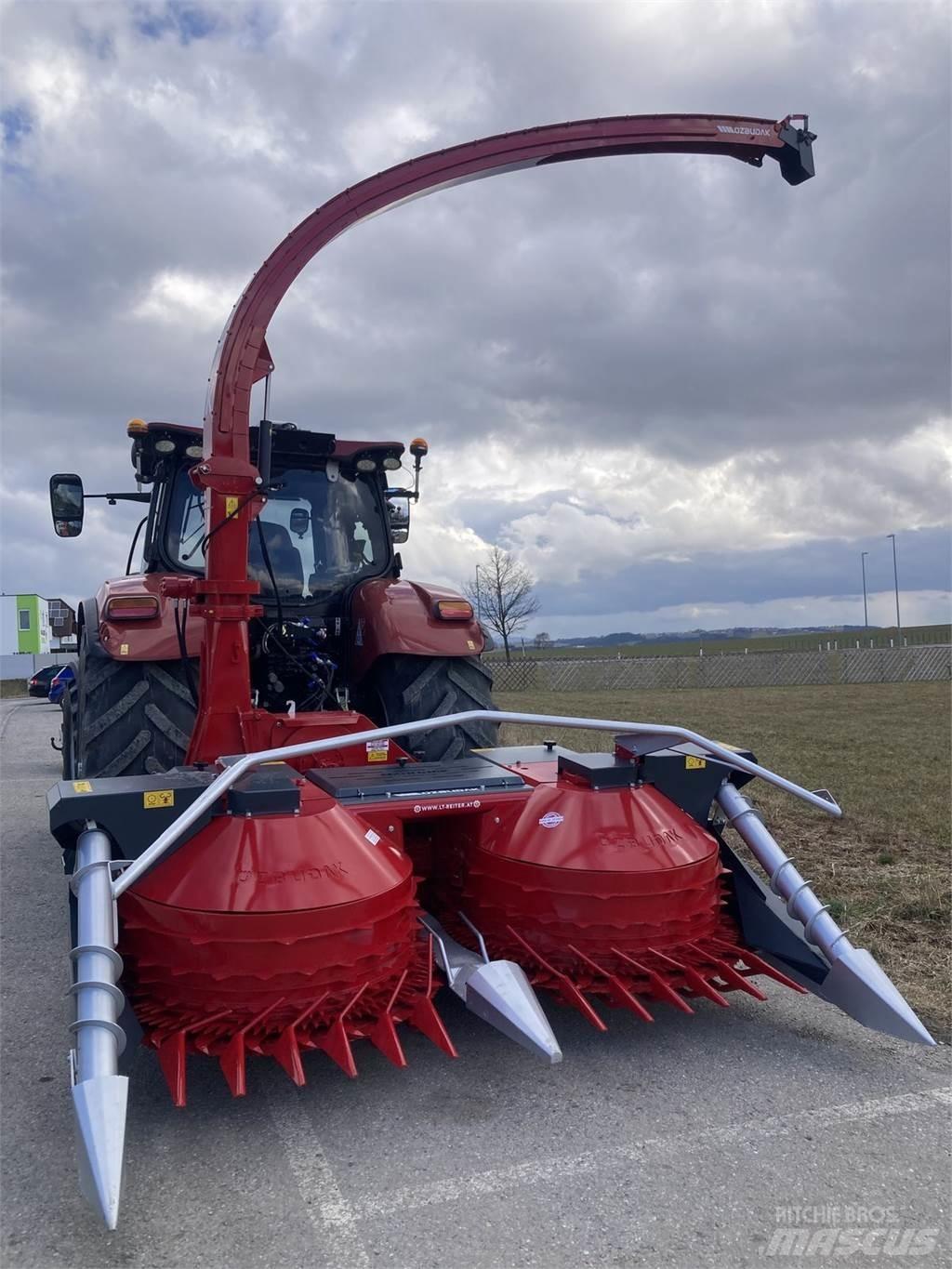  Predator 3000 Pašarų kombainai