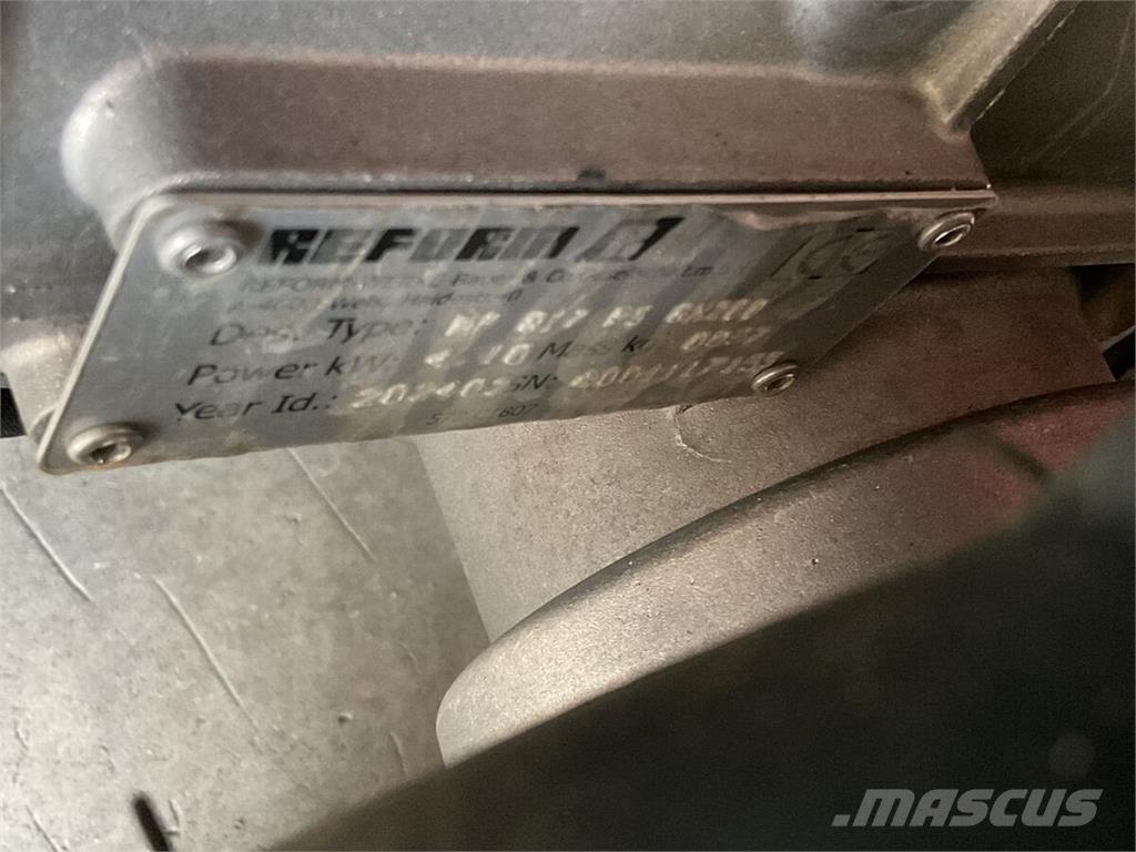 Reform CM 817 Sodo traktoriukai-vejapjovės