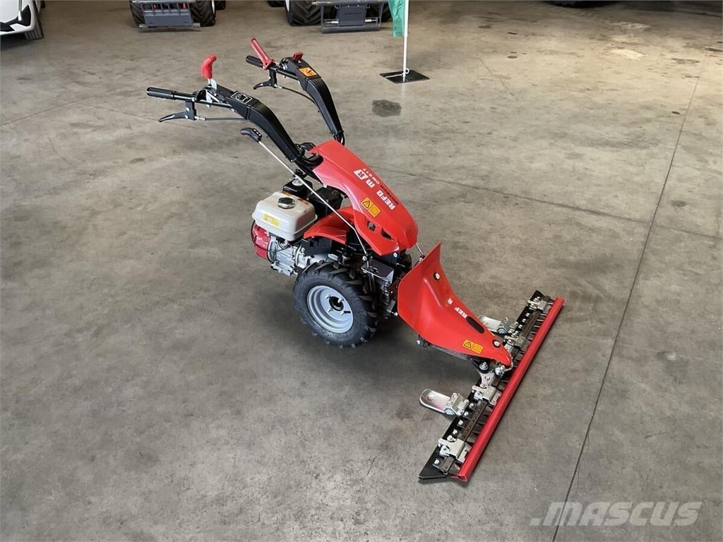 Reform CM 817 Sodo traktoriukai-vejapjovės