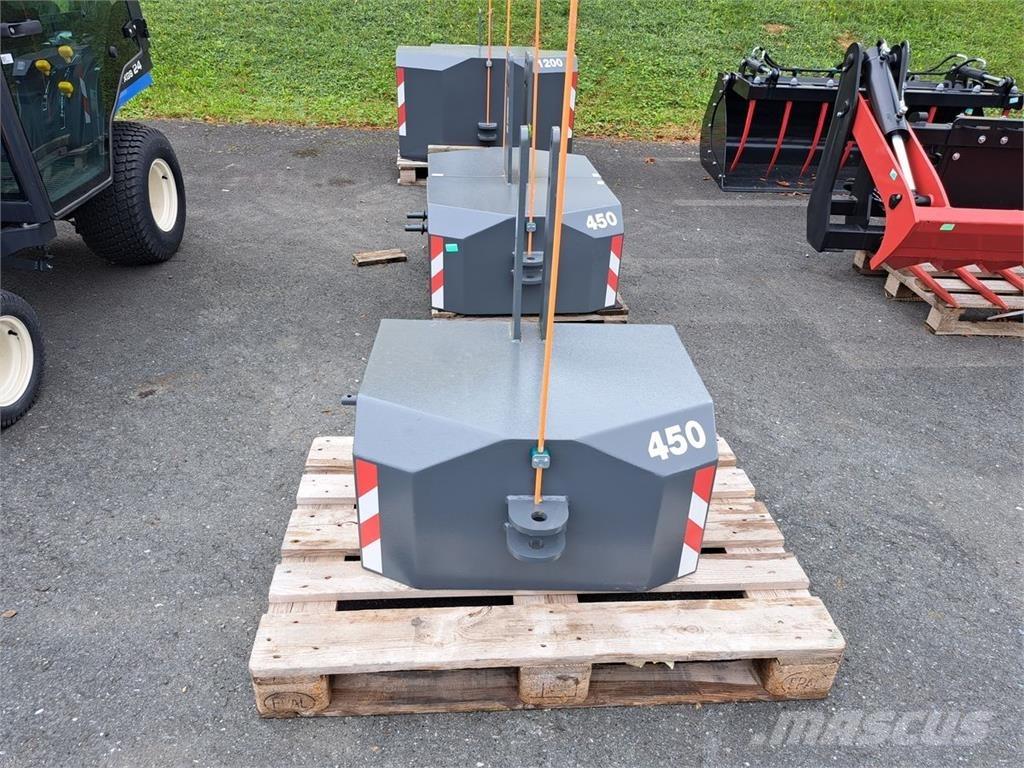  Stekro 450 kg Kiti naudoti traktorių priedai
