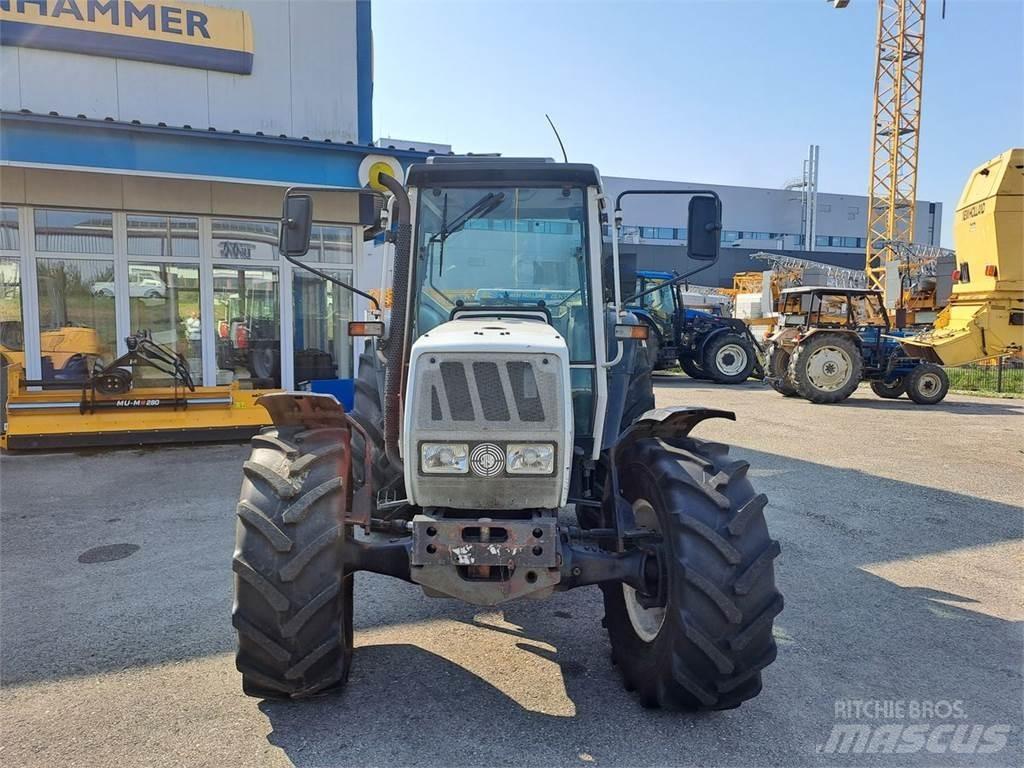 Steyr 667 Traktoriai