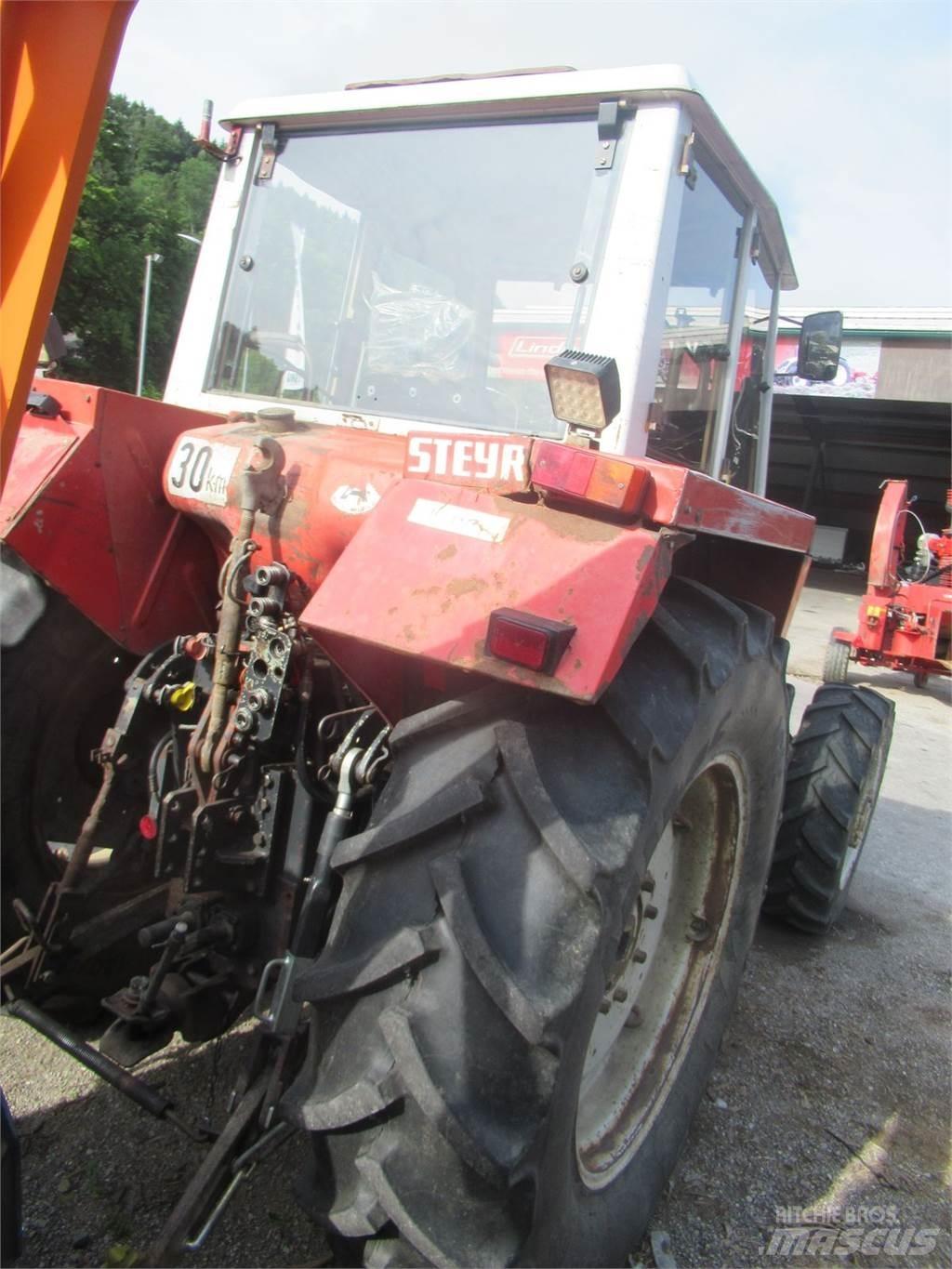 Steyr 8100 A Traktoriai
