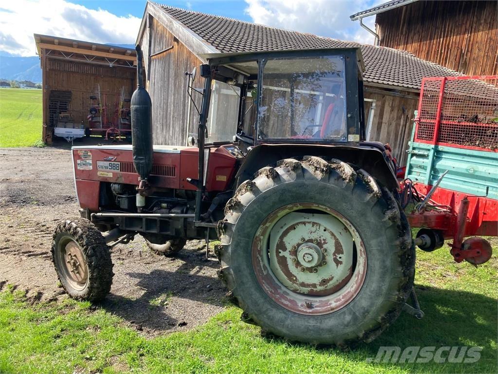 Steyr 988 Hinterrad Traktoriai