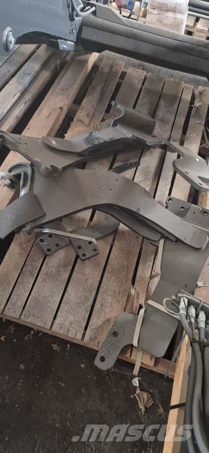 Stoll Anbaukonsole Kiti naudoti traktorių priedai