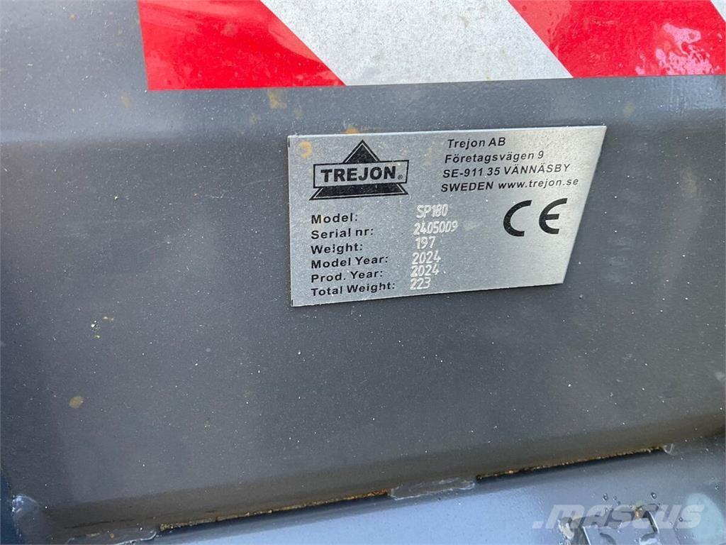 Trejon SP 180 Kita kelių ir sniego technika