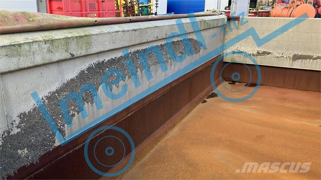 Tridem Muldenkipper Savivartės priekabos