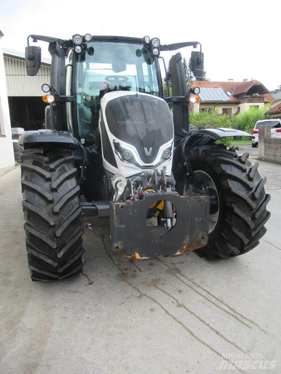 Valtra N175 Active Traktoriai