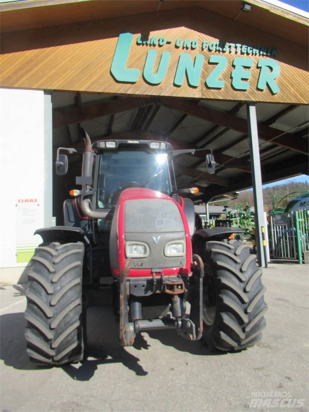 Valtra T 191 HiTech Traktoriai