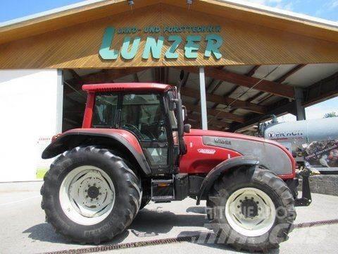 Valtra T130 Traktoriai