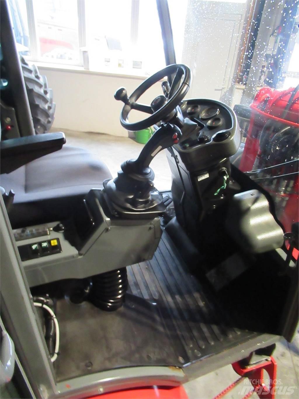 Weidemann 3070 CX60 Frontaliniai krautuvai ir ekskavatoriai