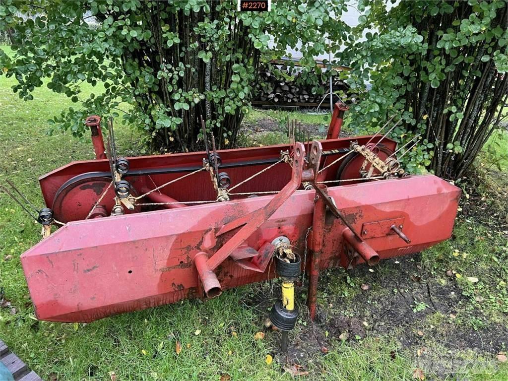 Akron Kombi 10 Kiti pašarų derliaus nuėmimo įrengimai