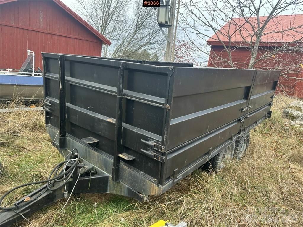  Annet Annet Grūdų vežimėliai