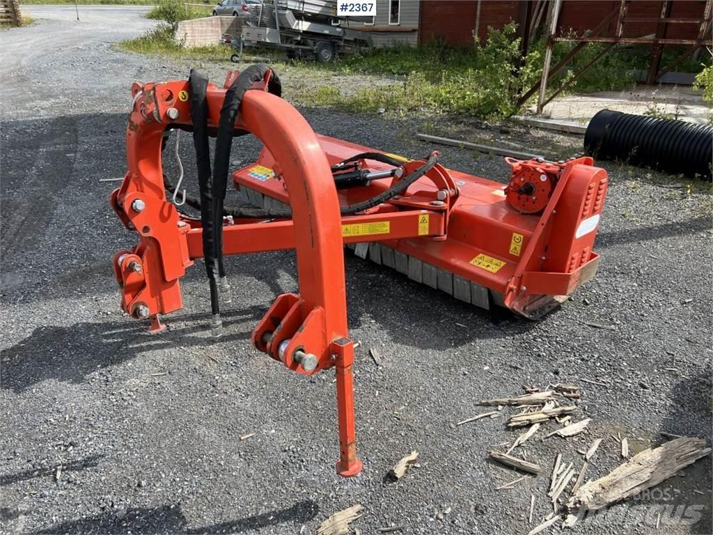  Buskröjare RH1500 Kiti pašarų derliaus nuėmimo įrengimai