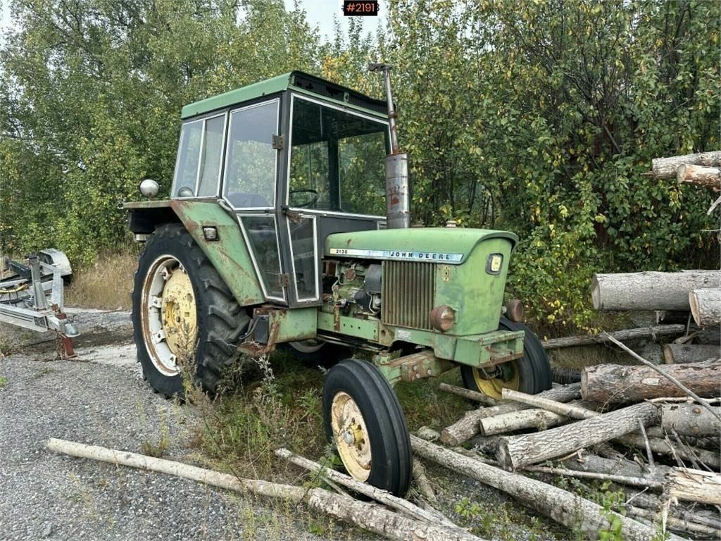 John Deere 2130 Traktoriai
