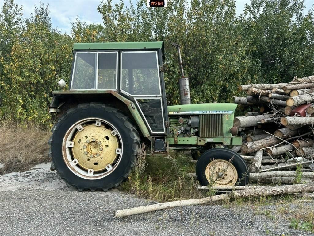 John Deere 2130 Traktoriai
