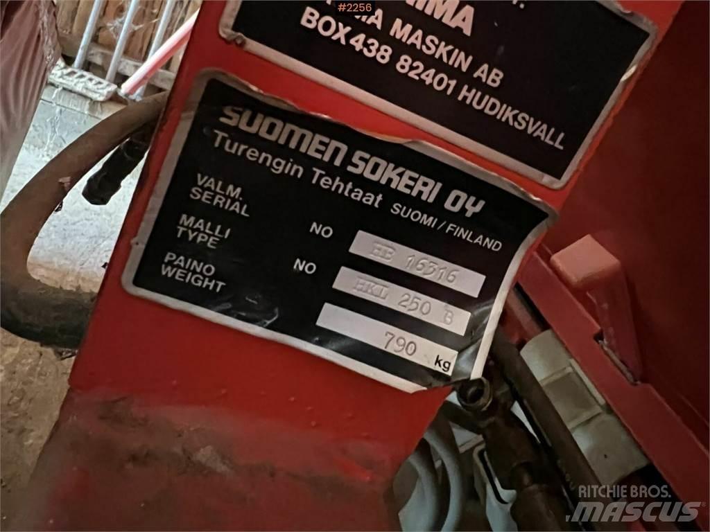 Tume HKL 250B Kiti pašarų derliaus nuėmimo įrengimai
