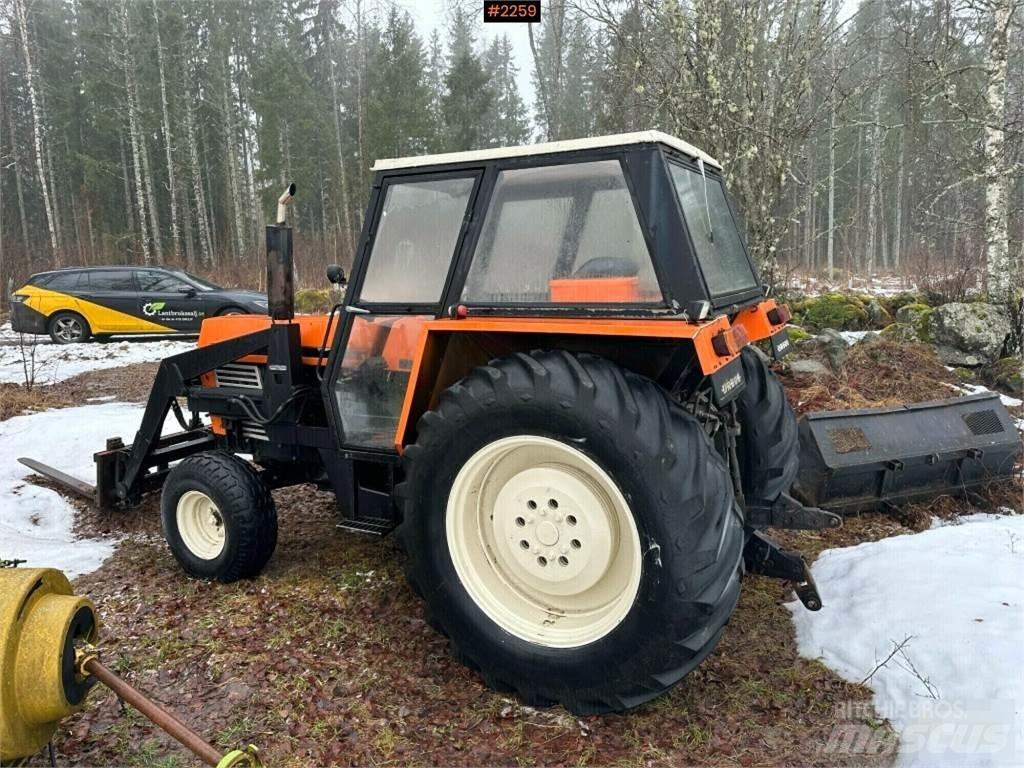 Ursus 385 Traktoriai