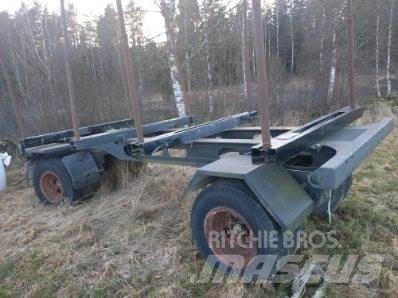  7 M LÅNG Kitos priekabos