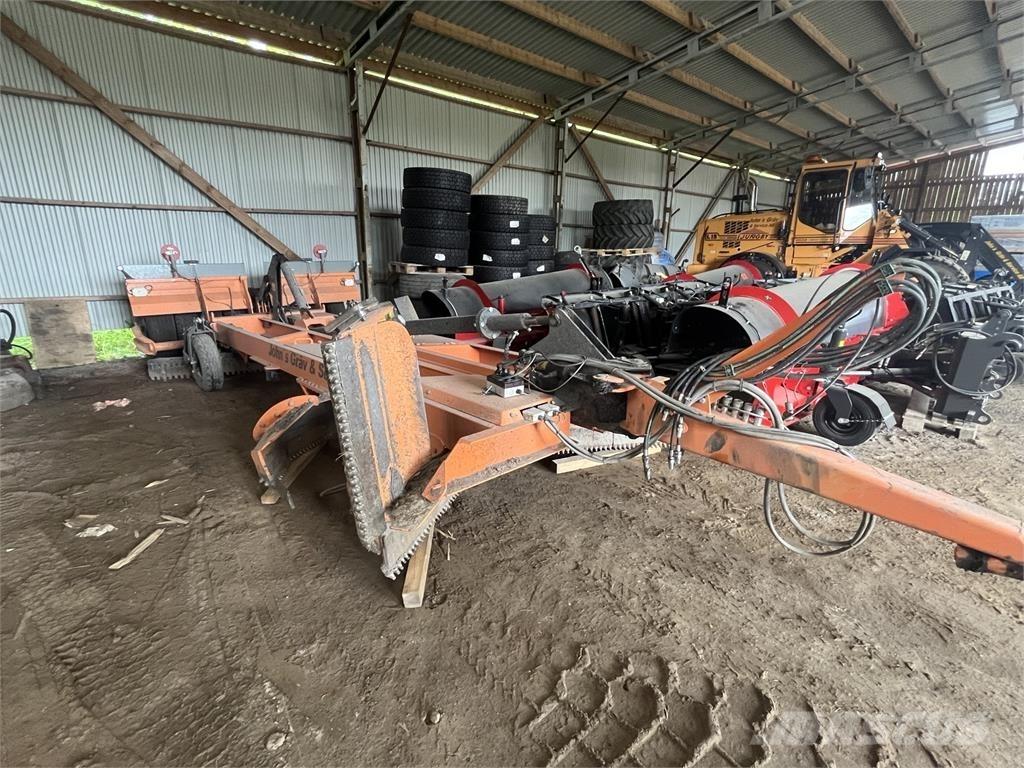 FMG TLN370 Kelių valytuvai