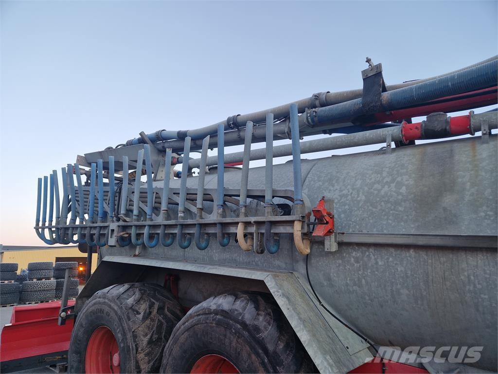 Star 18000 Srutų cisternos