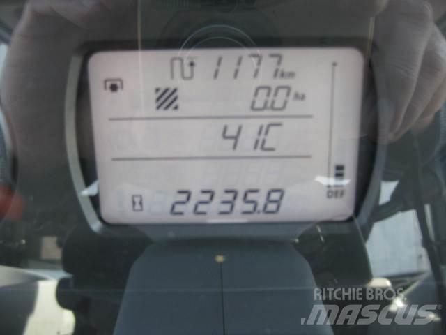 Valtra 135LH Traktoriai