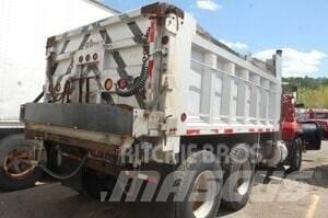 Mack RD688S Sniego peiliai ir valytuvai