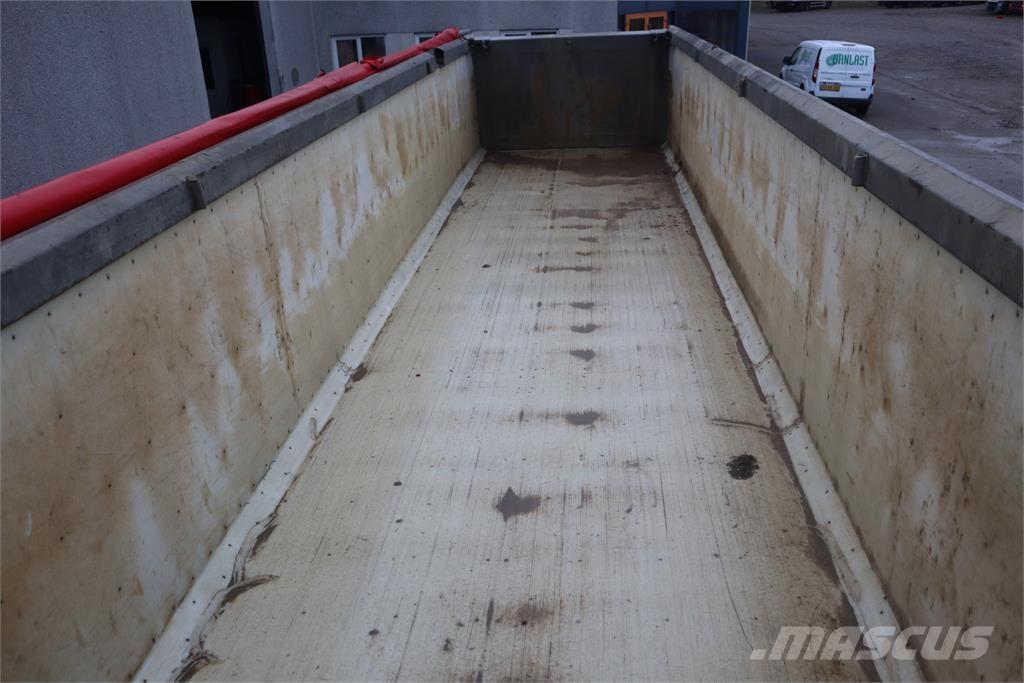 Kel-Berg T361K 37 m3 Savivartės puspriekabės
