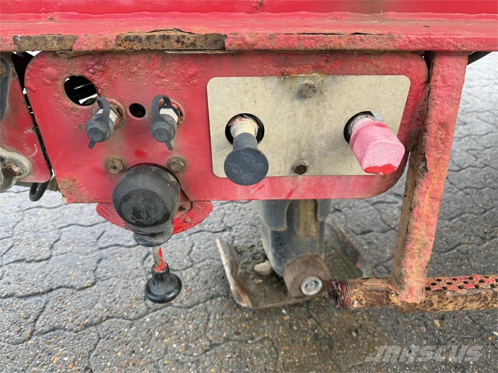 Nopa 2 aks. Savivartės priekabos