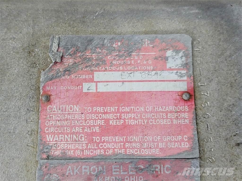 Akron EXI684 Statyba - Kita