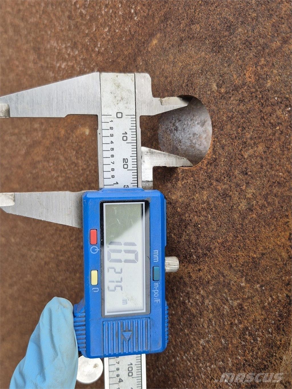 CAT 385CL Kiti naudoti statybos komponentai