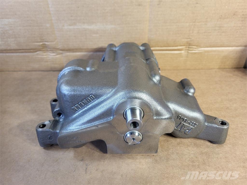 CAT 520-2925 Vandens siurbliai