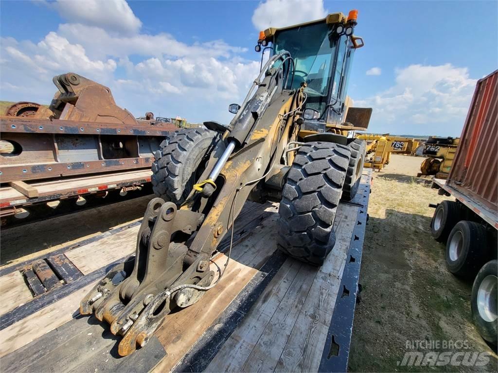 CAT 930G Kiti naudoti statybos komponentai