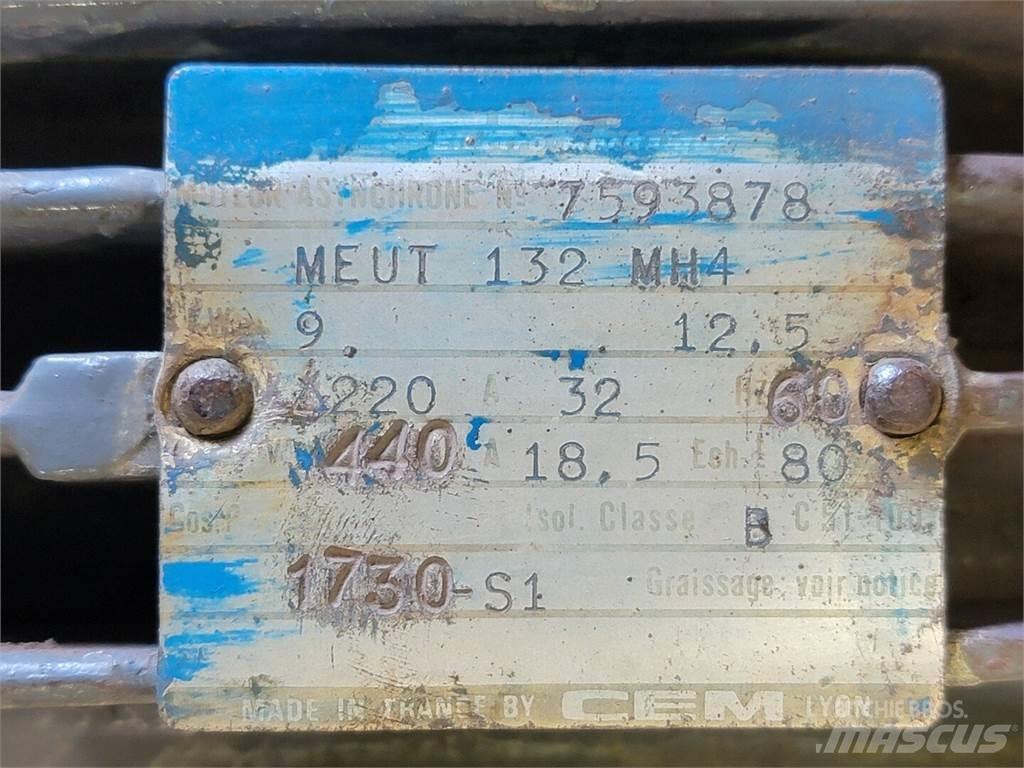  CEM MEUT 132 MH4 Pramoniniai varikliai