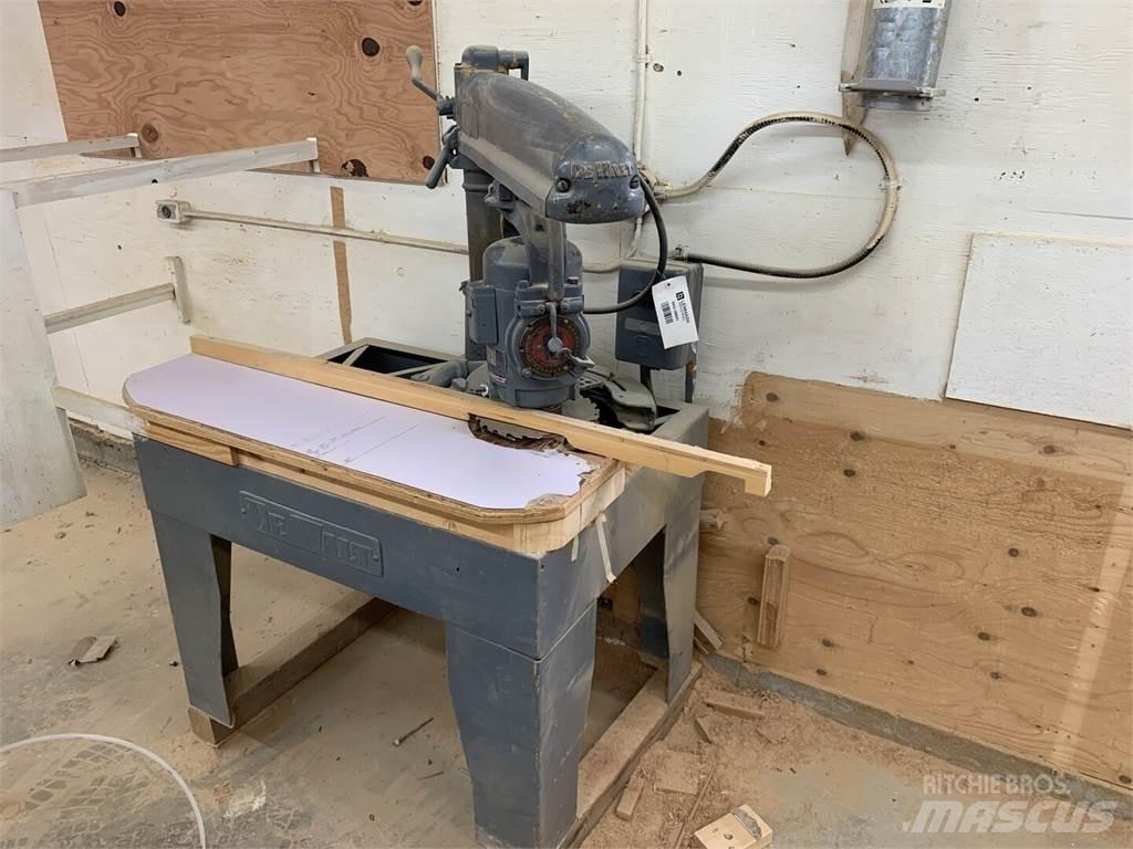 DeWalt GK2J15 Statyba - Kita