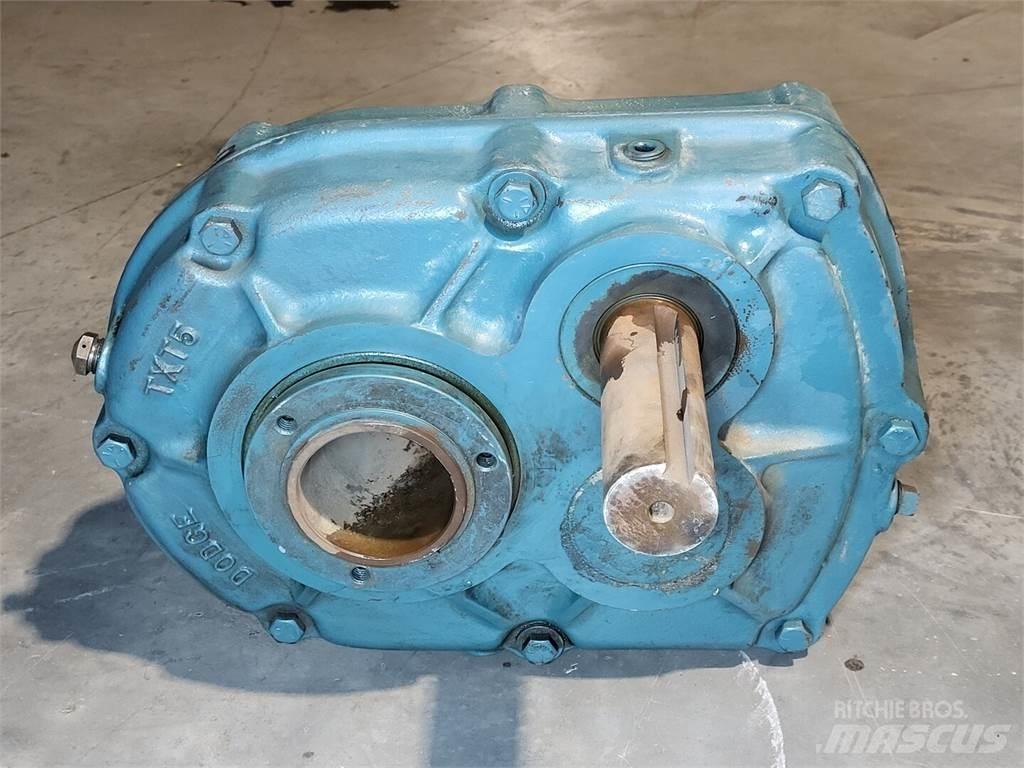 Dodge TXT525T Statyba - Kita