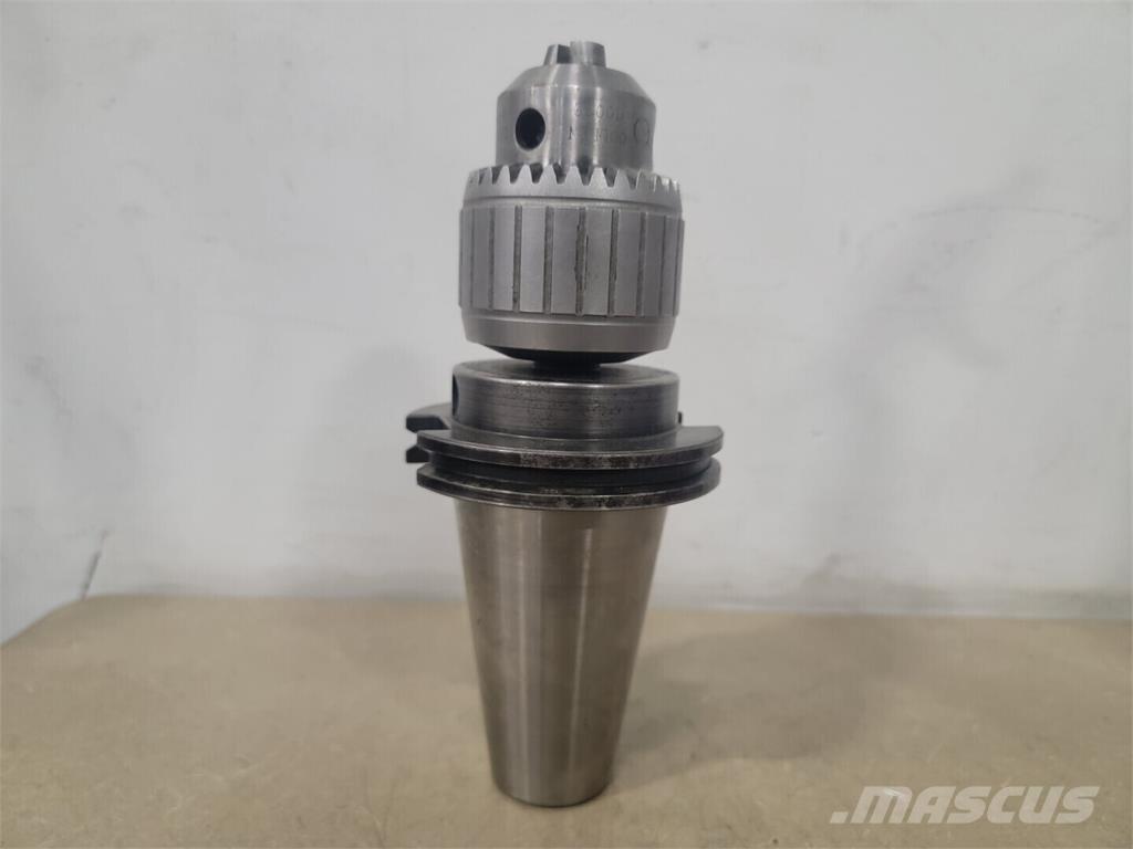  GOLDEN GOOSE Statyba - Kita